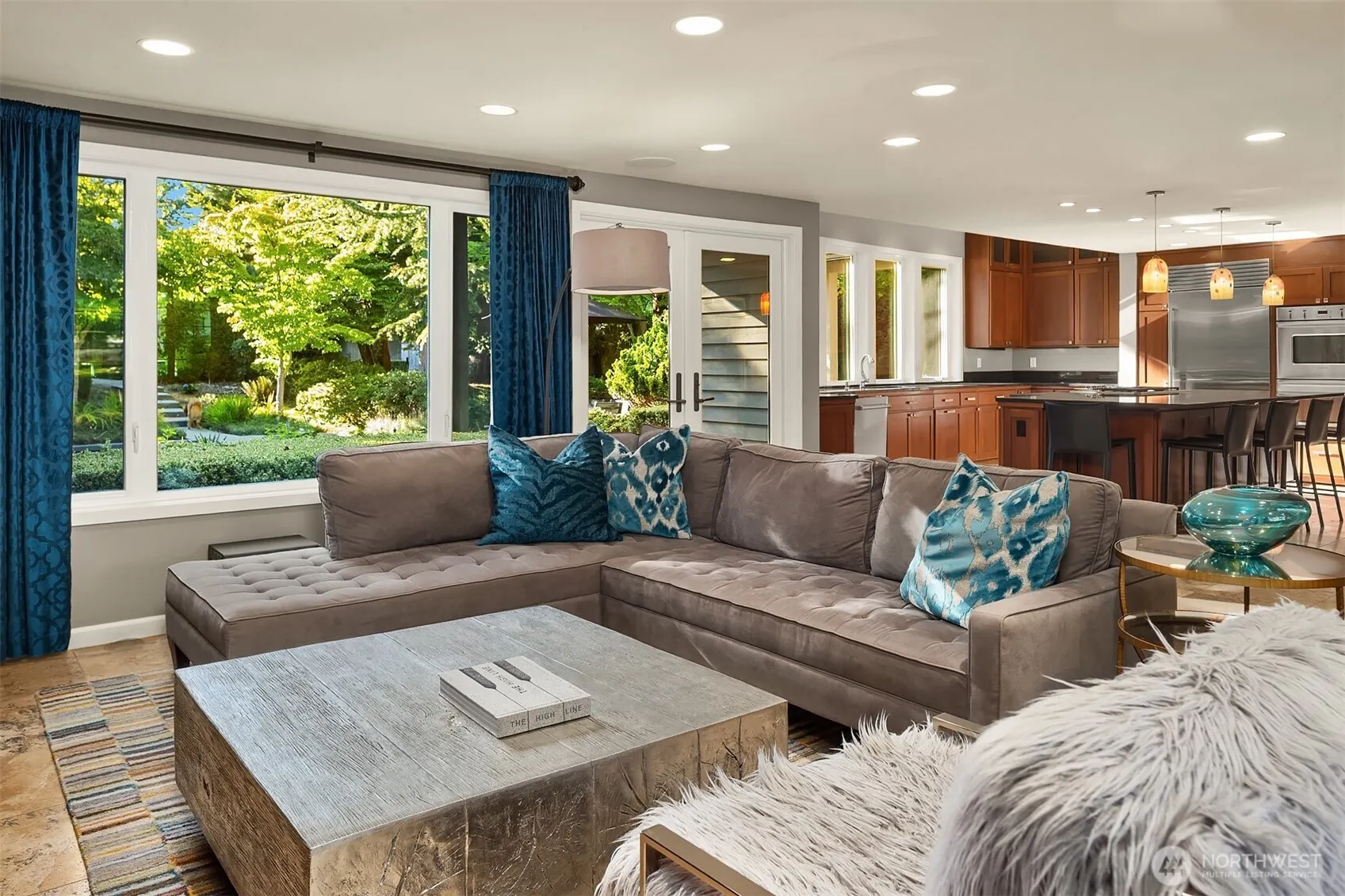 6031 126th Avenue NE, Kirkland, WA 98033