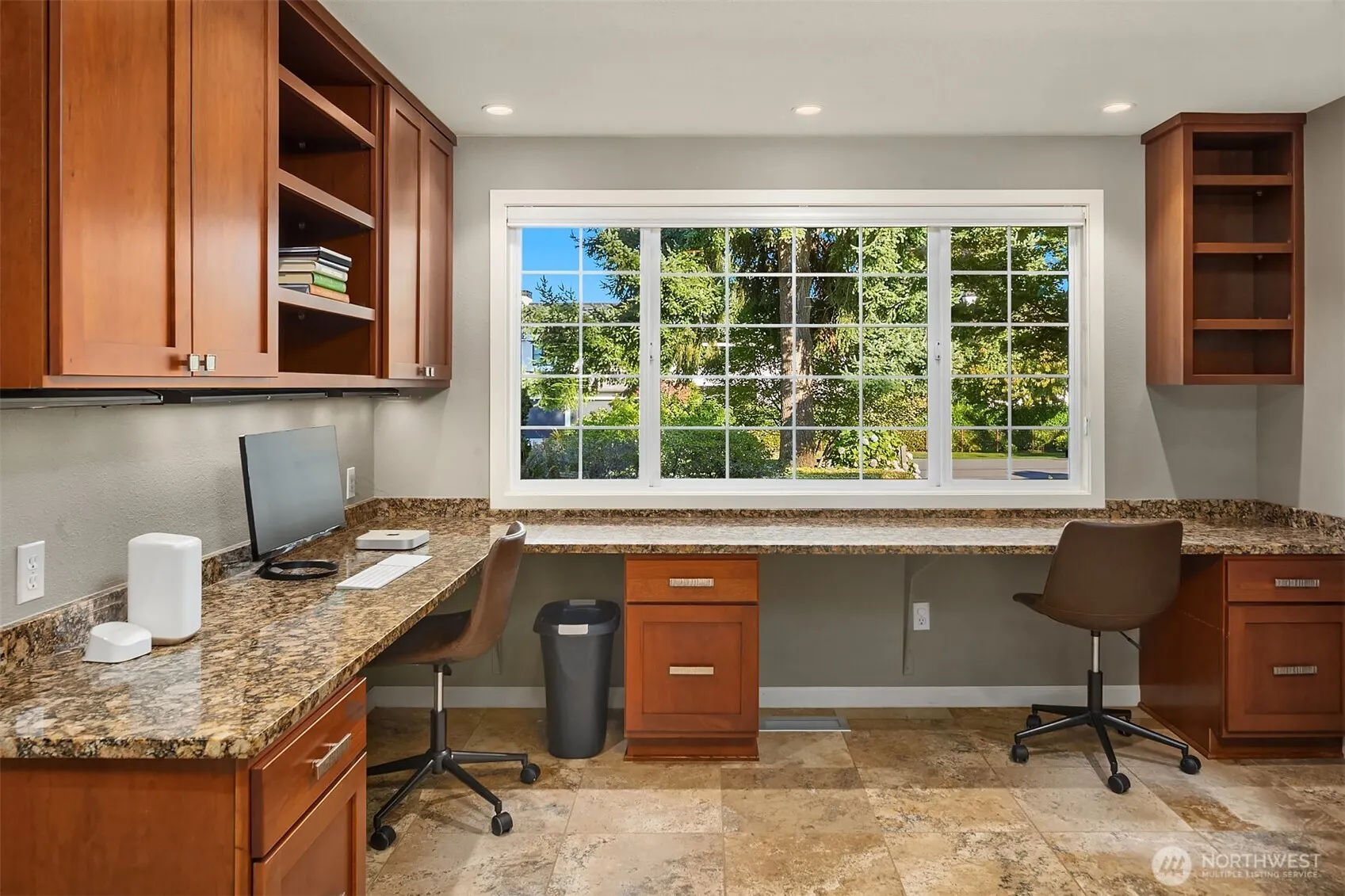 6031 126th Avenue NE, Kirkland, WA 98033