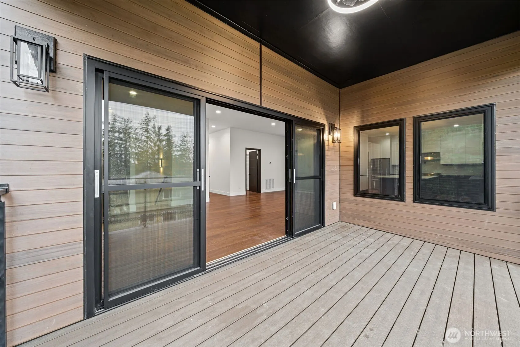 1226 159th Street SW, Lynnwood, WA 98087