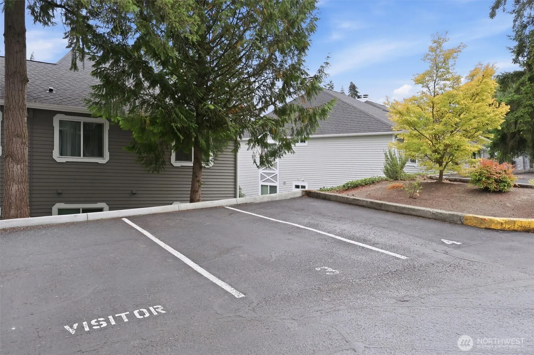 12707 NE 170th Lane , Woodinville, WA 98072