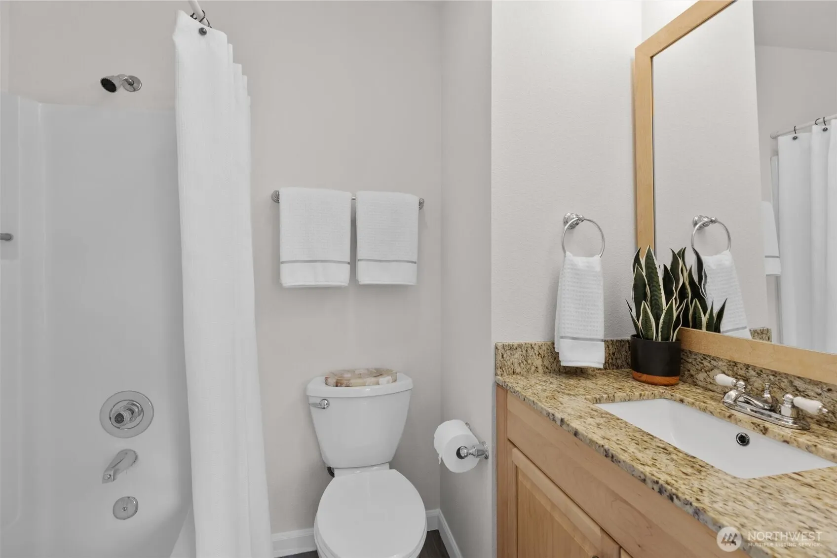 12707 NE 170th Lane , Woodinville, WA 98072