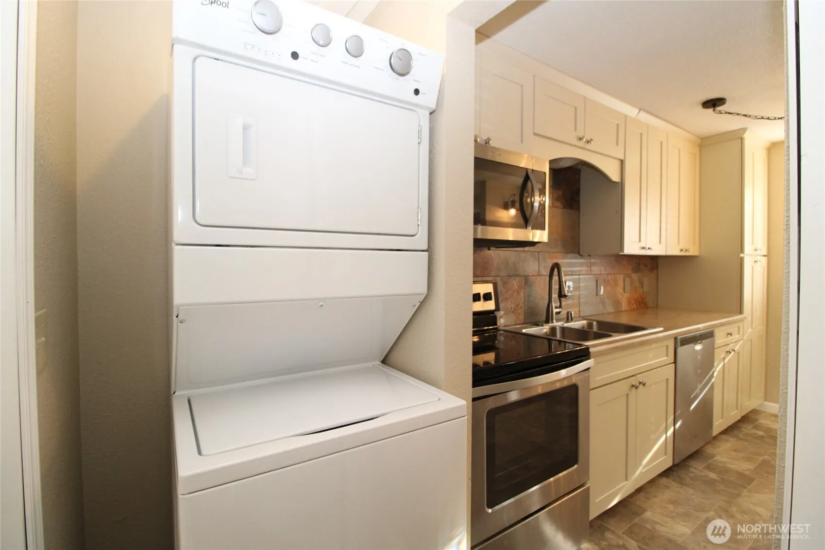 4804 - 4806 S 252nd Place , Kent, WA 98032