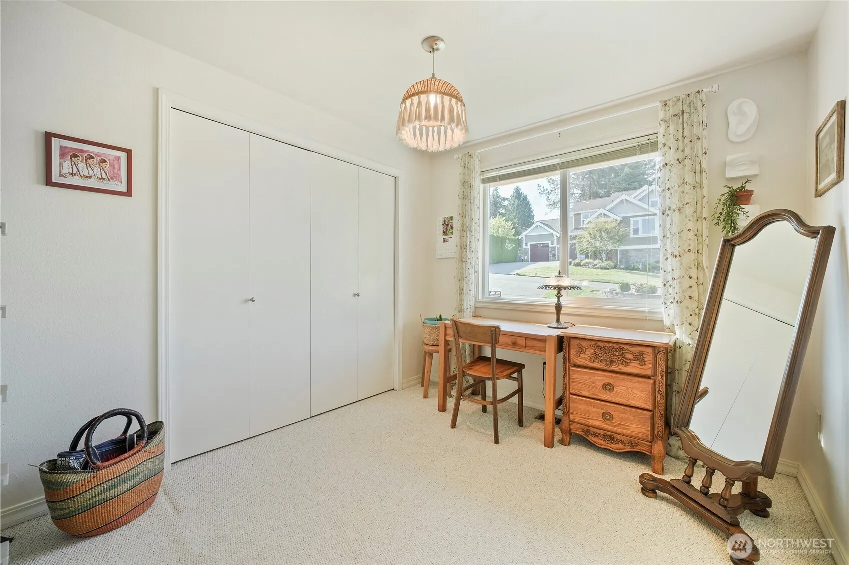 1112 N 38th Street , Renton, WA 98056