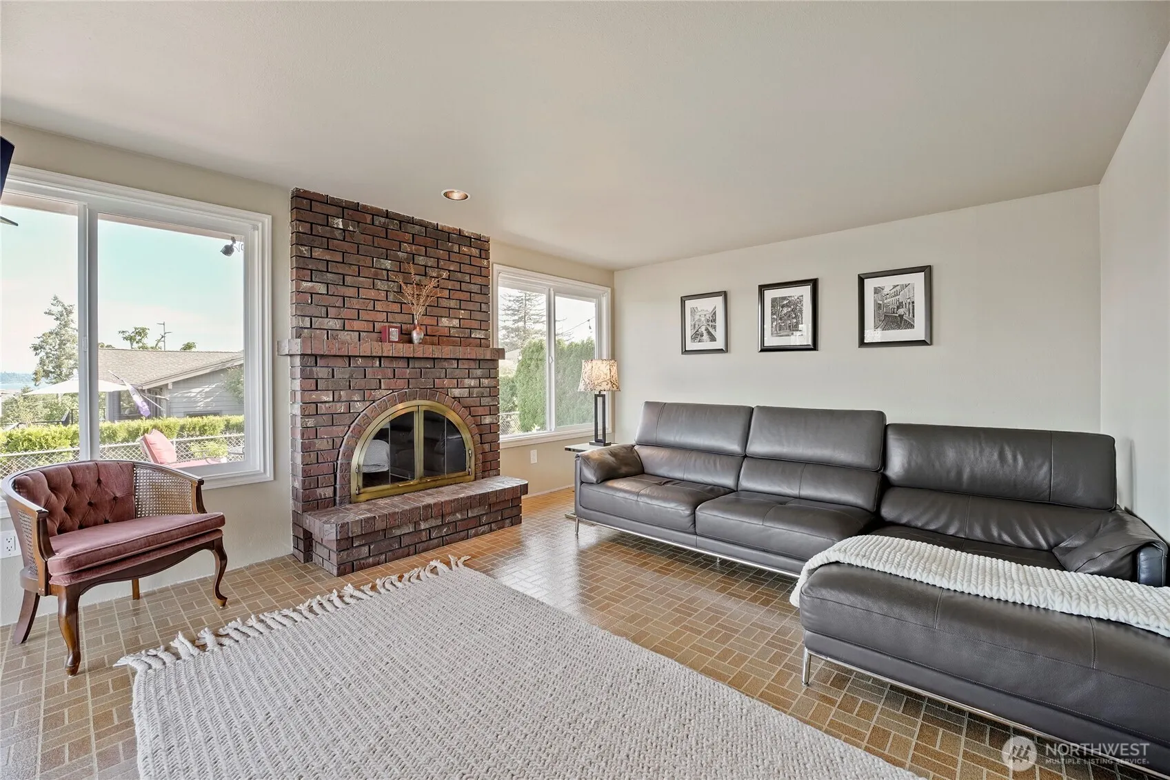 1112 N 38th Street , Renton, WA 98056
