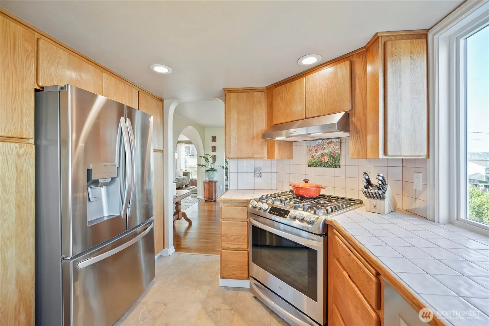 1112 N 38th Street , Renton, WA 98056