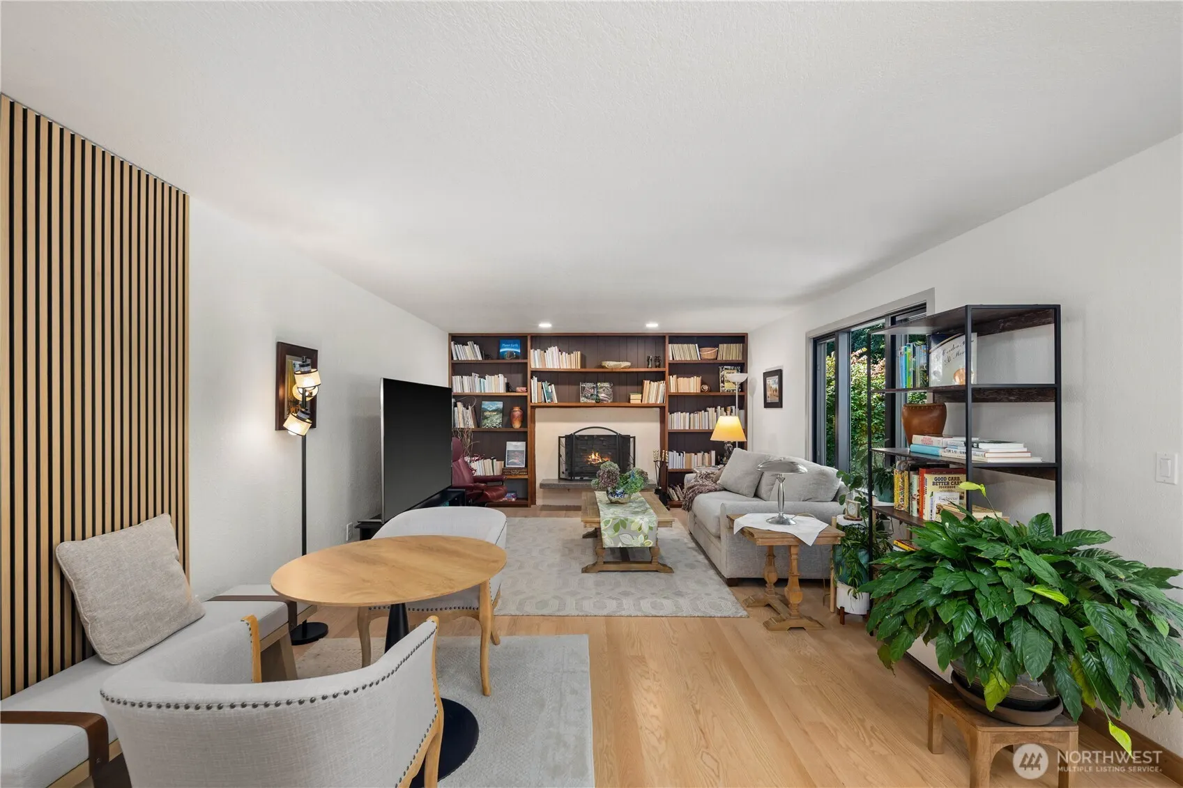10 Tulalip Ky , Bellevue, WA 98006