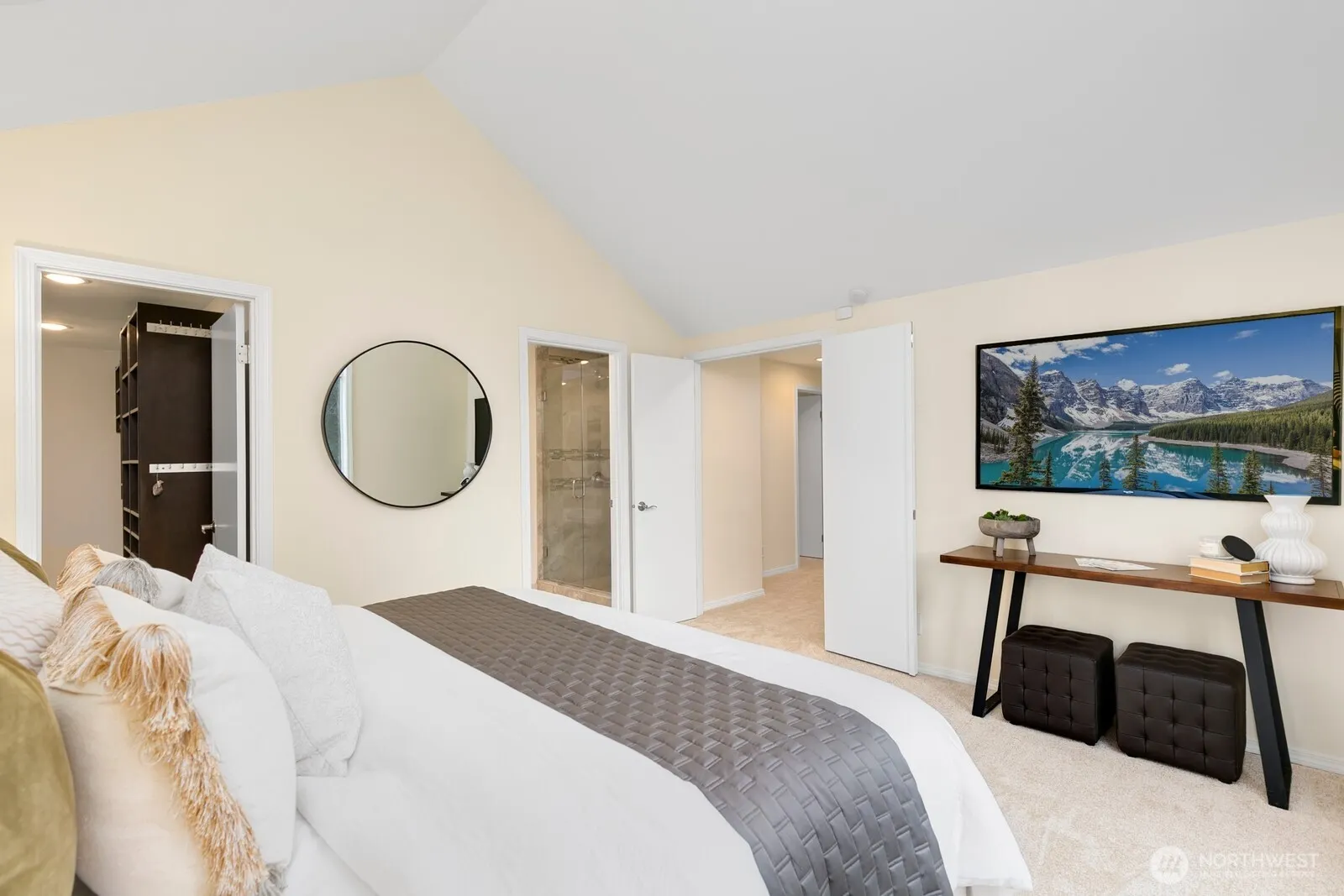 11404 NE 103rd Street , Kirkland, WA 98033