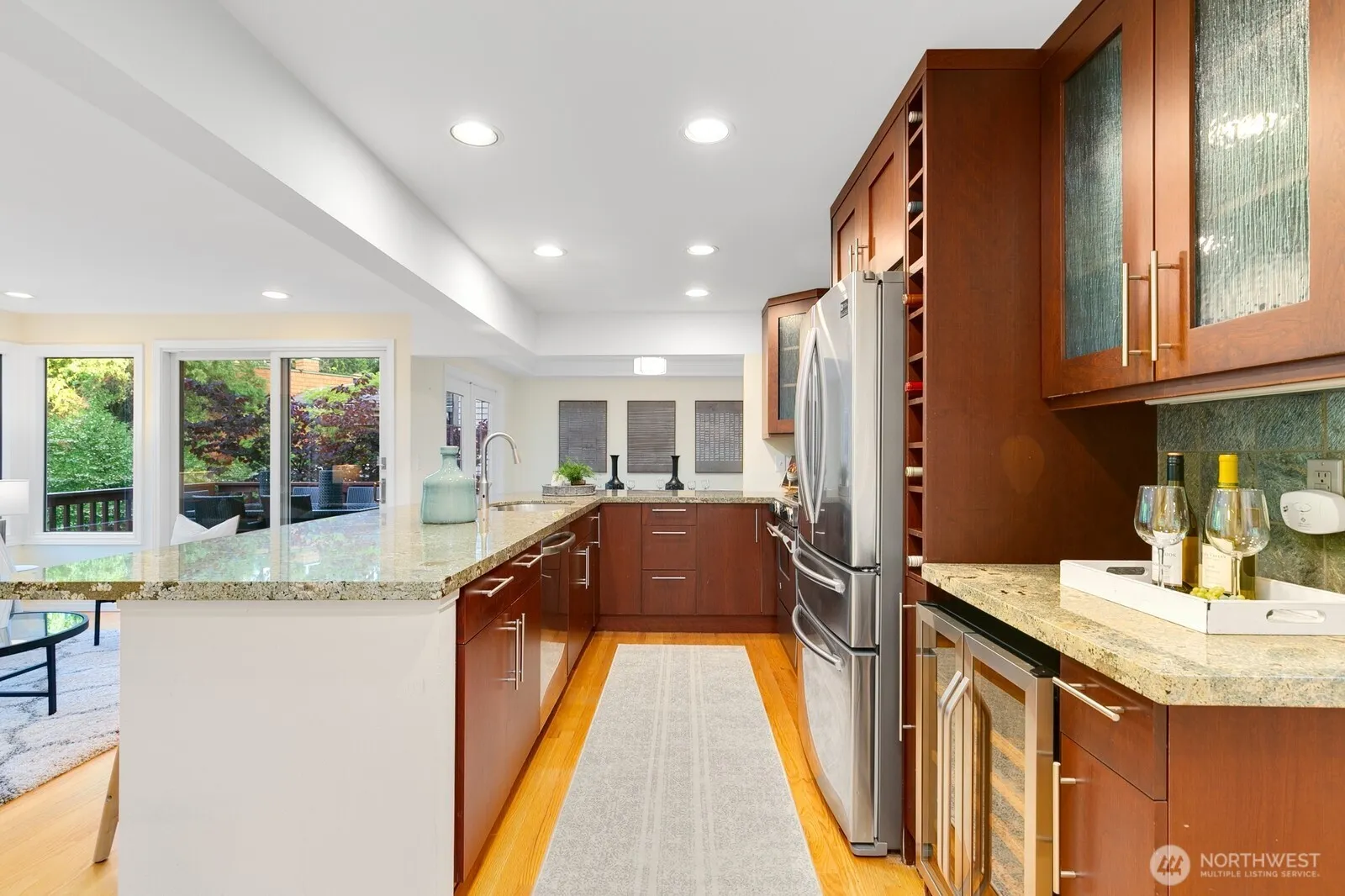 11404 NE 103rd Street , Kirkland, WA 98033