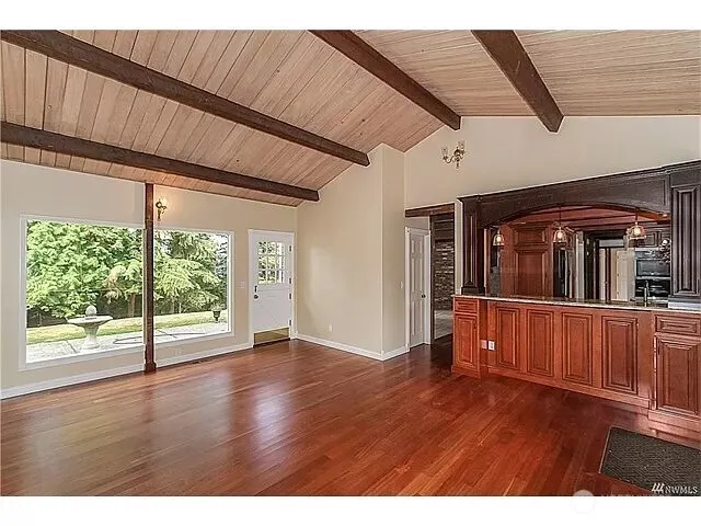 16404 NE 43rd Court , Redmond, WA 98052-5419
