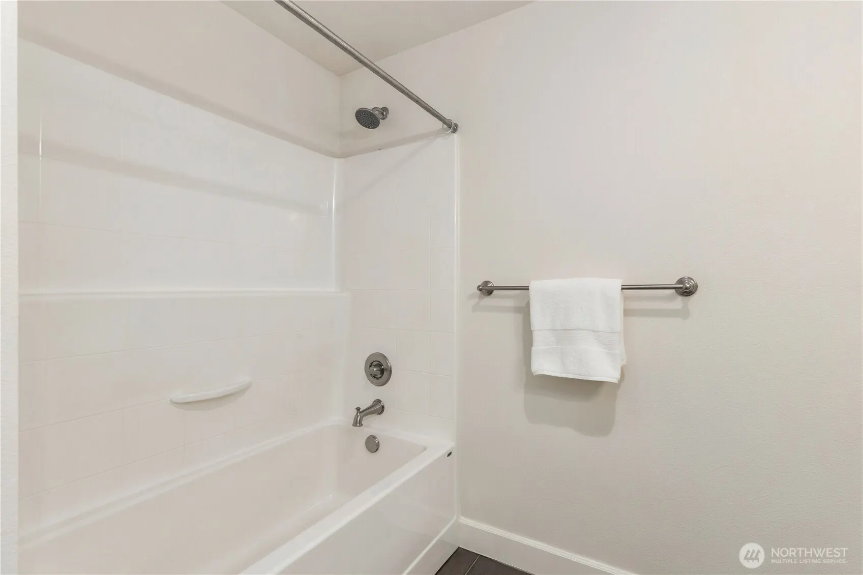 22977 SE 18th PL , Sammamish, WA 98075