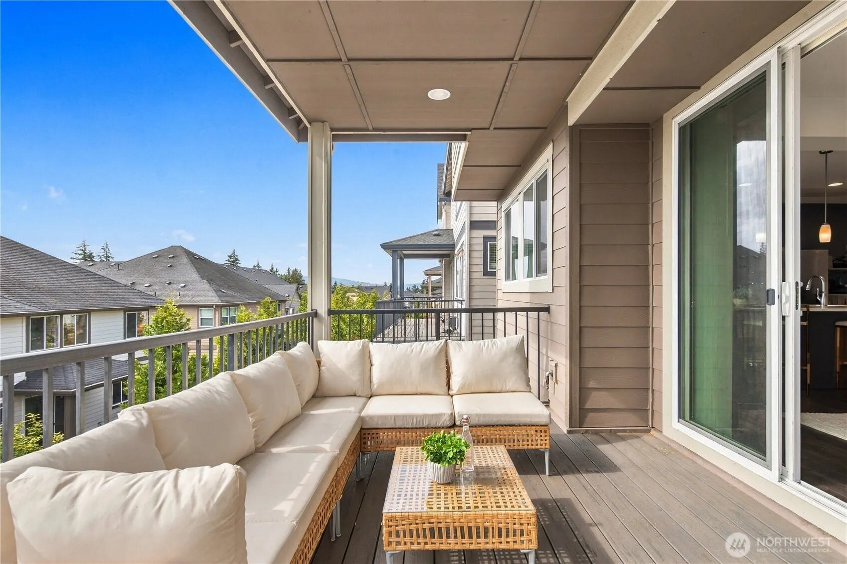 22977 SE 18th PL , Sammamish, WA 98075