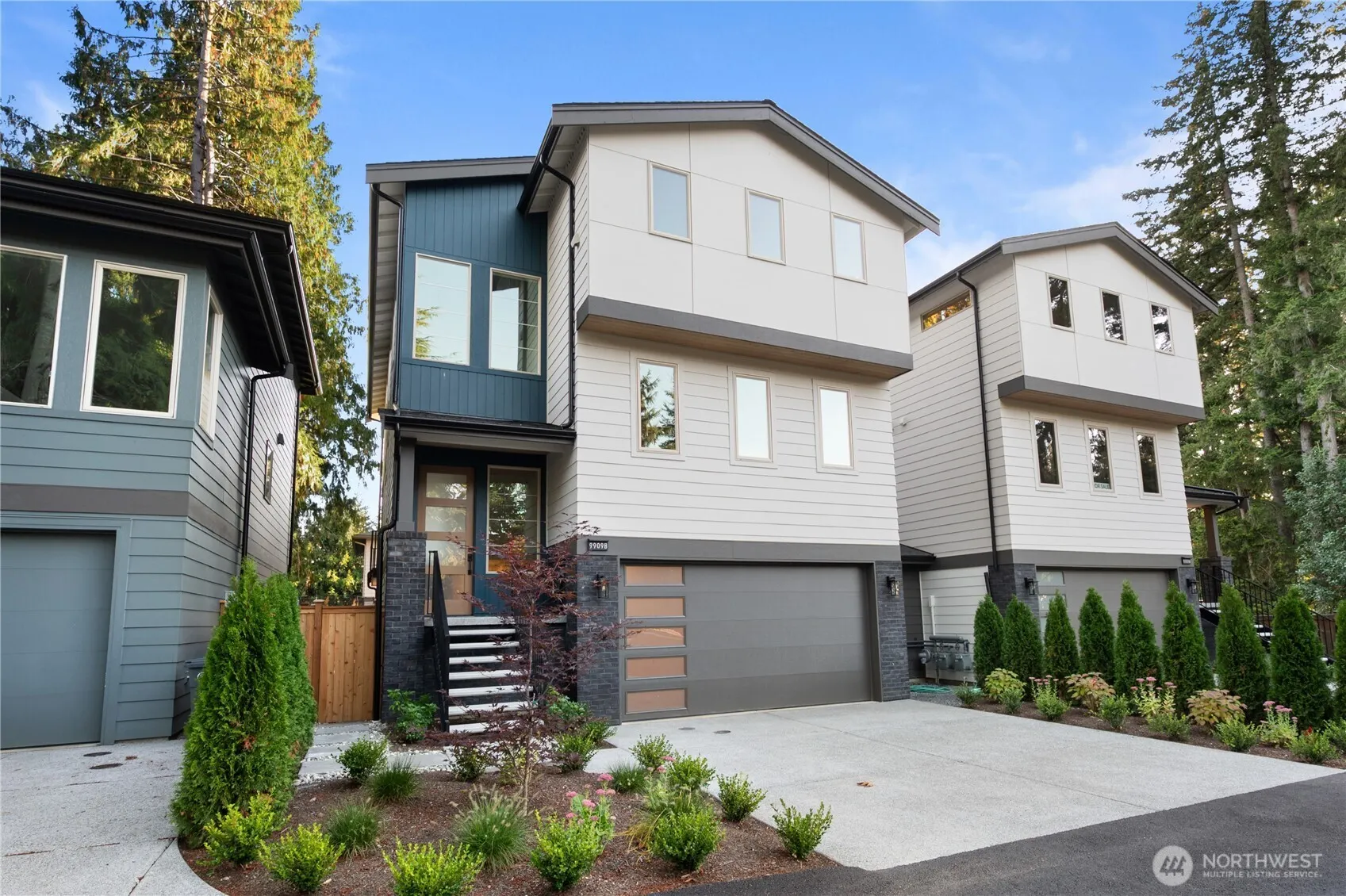 9909 Unit B NE 200th , Bothell, WA 98011