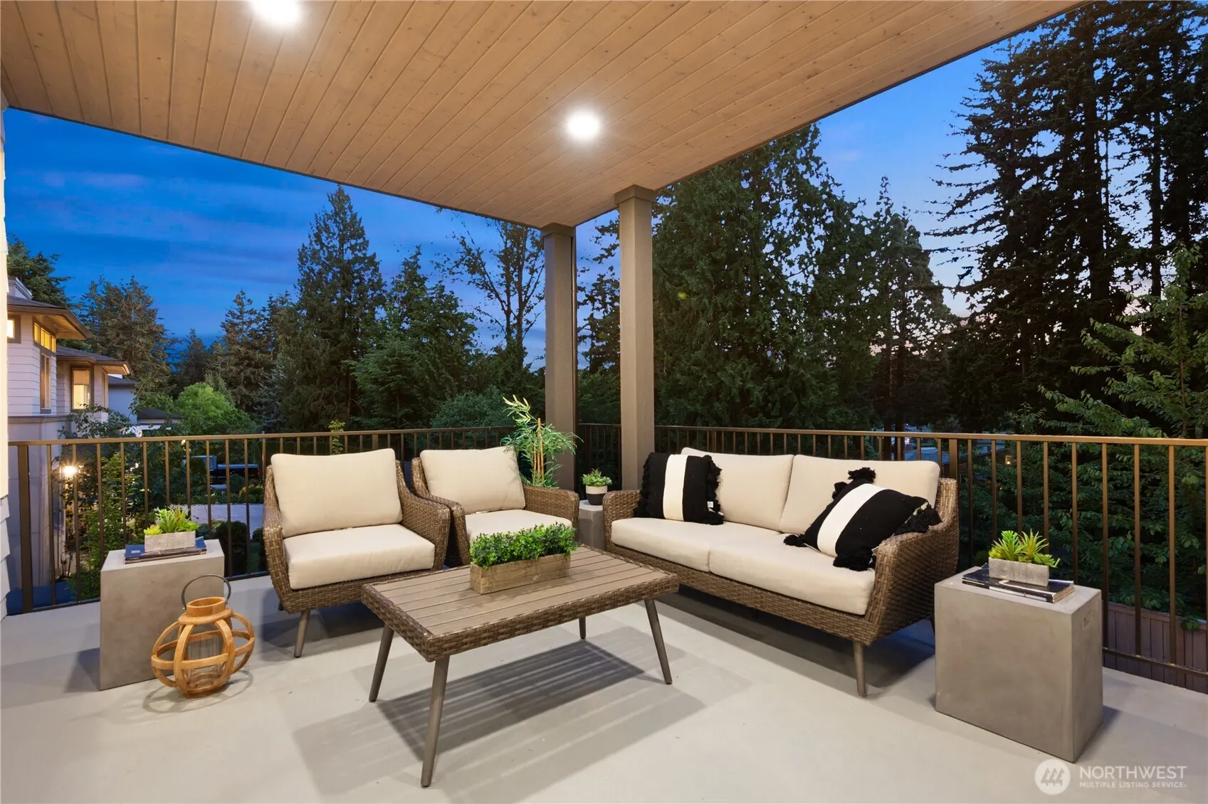 9909 Unit B NE 200th , Bothell, WA 98011
