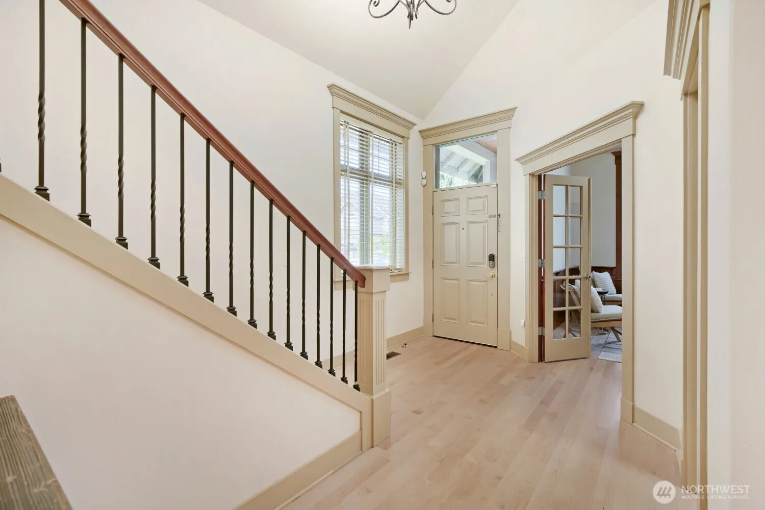 23527 NE 13th Place , Sammamish, WA 98074