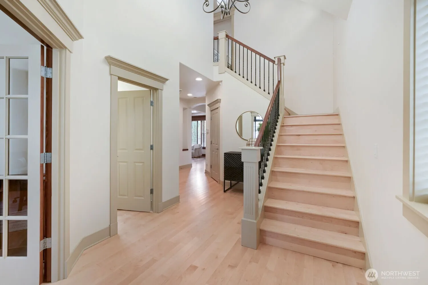 23527 NE 13th Place , Sammamish, WA 98074
