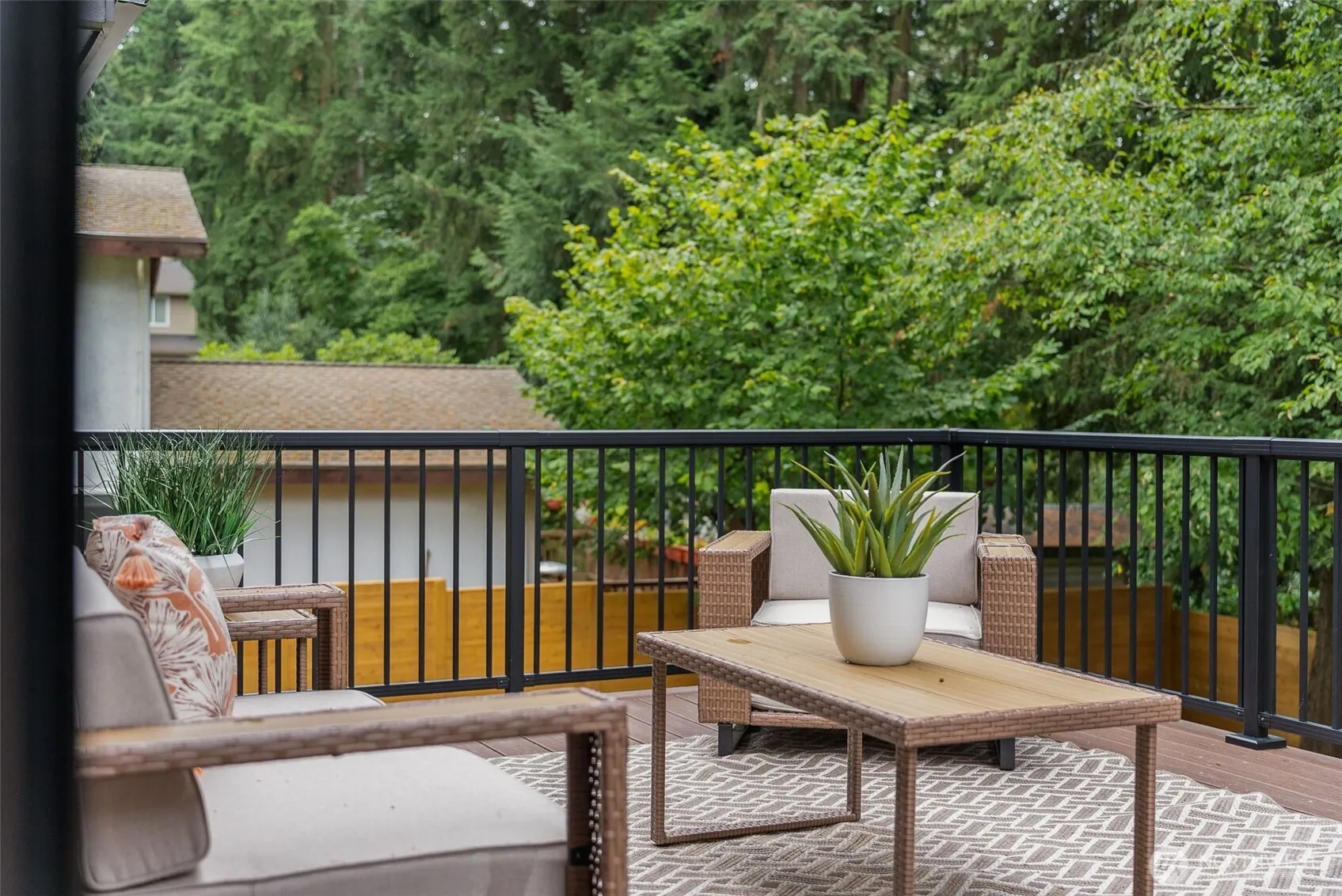 14313 116th Place NE, Kirkland, WA 98034