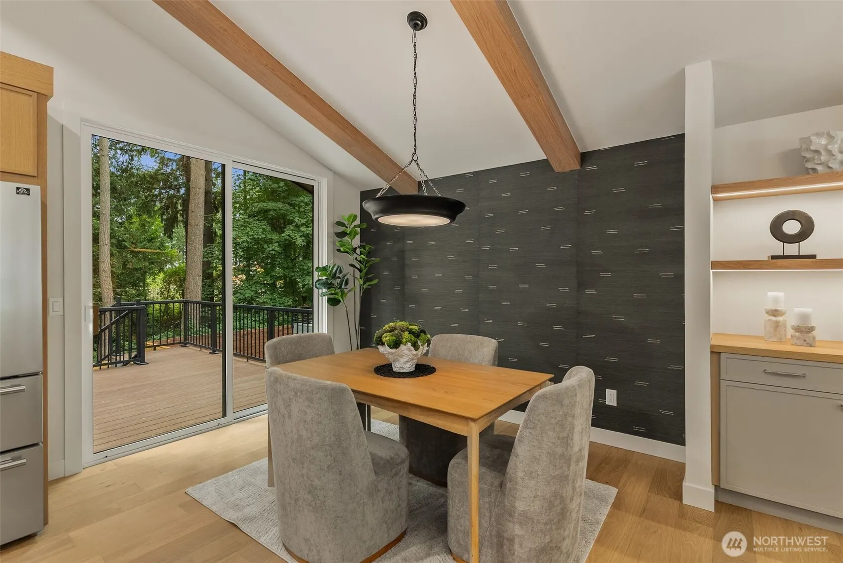 14313 116th Place NE, Kirkland, WA 98034