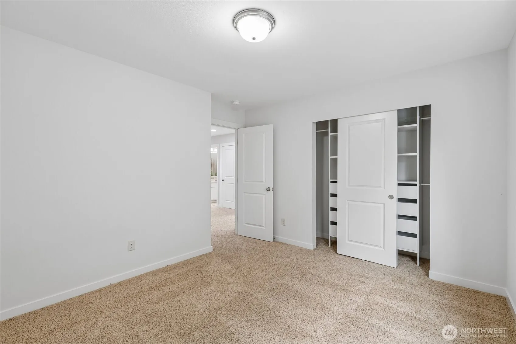 23968 NE 101st Place , Redmond, WA 98053