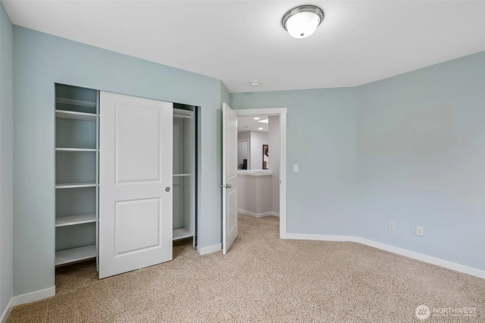 23968 NE 101st Place , Redmond, WA 98053