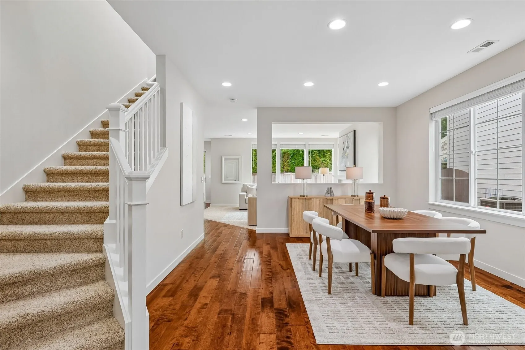 23968 NE 101st Place , Redmond, WA 98053