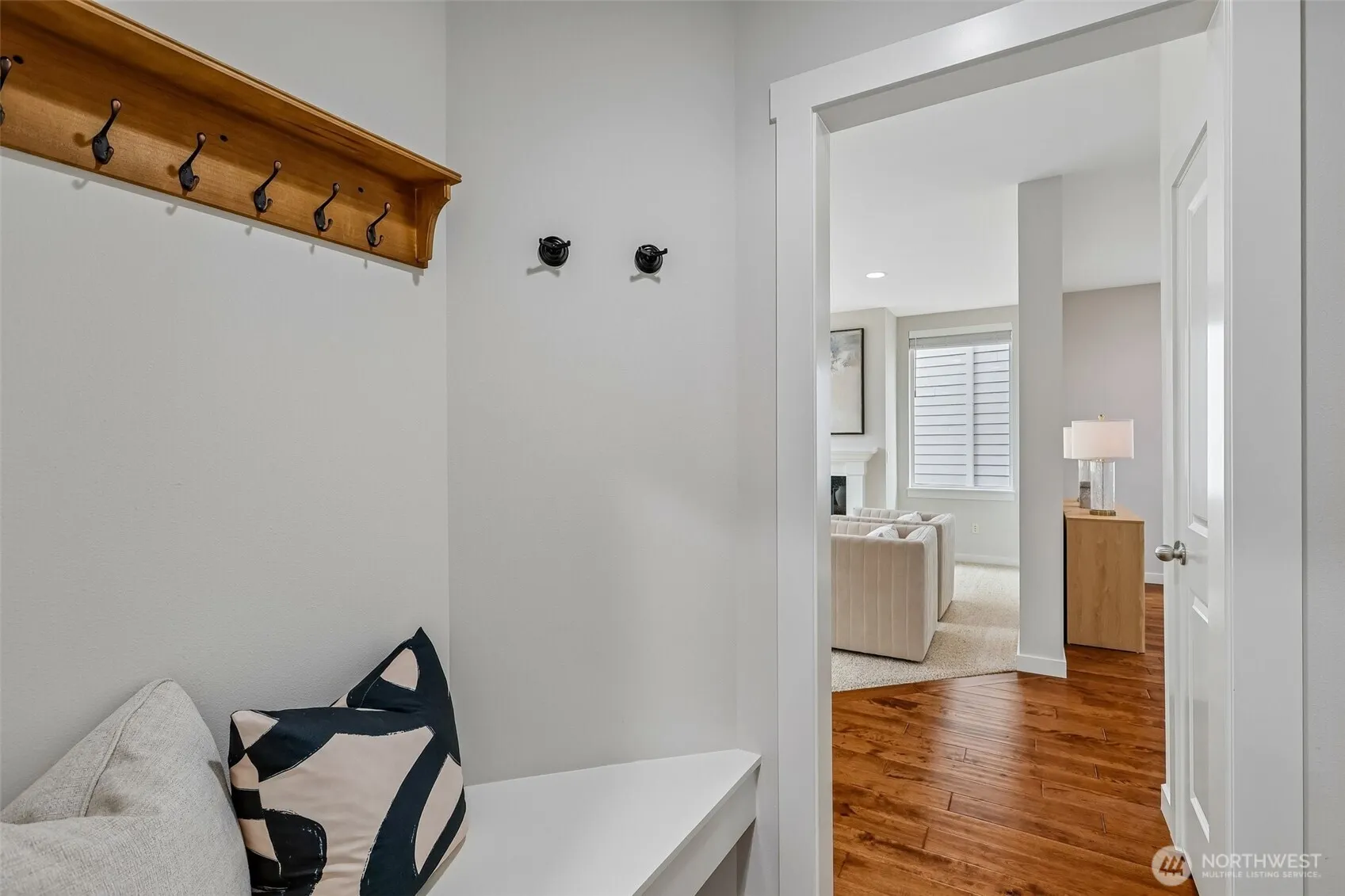 23968 NE 101st Place , Redmond, WA 98053