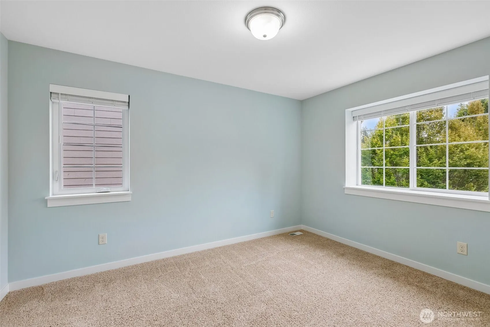 23968 NE 101st Place , Redmond, WA 98053