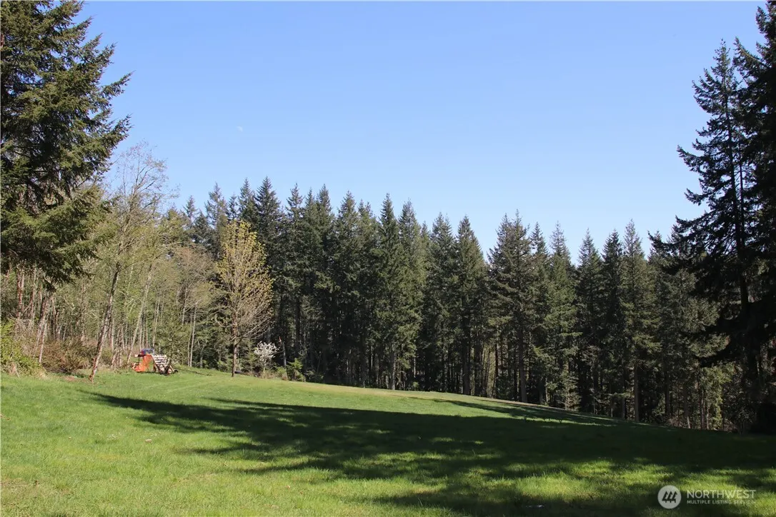 17635 SE Cougar Mountain Drive , Bellevue, WA 98006