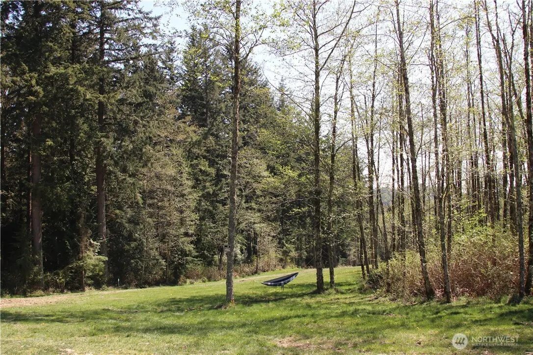 17635 SE Cougar Mountain Drive , Bellevue, WA 98006