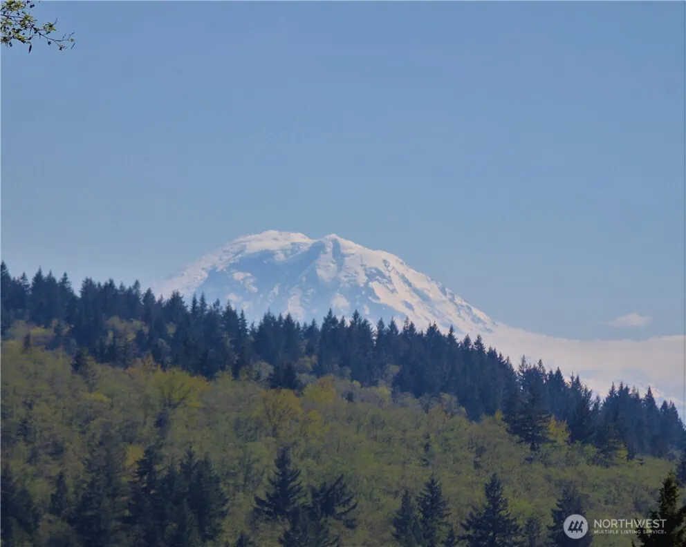 17635 SE Cougar Mountain Drive , Bellevue, WA 98006