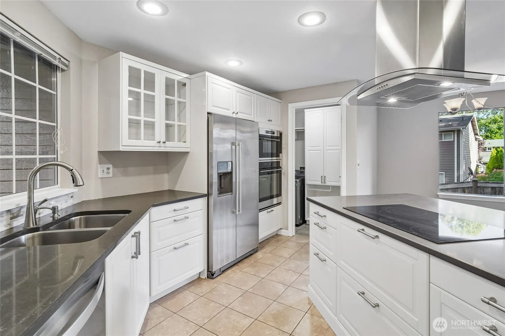 11641 NE 95th Street , Kirkland, WA 98033