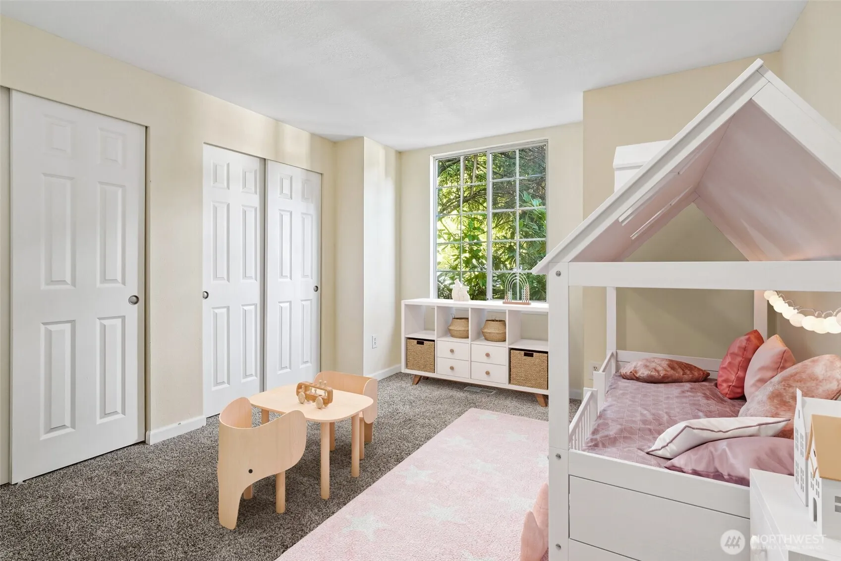 11641 NE 95th Street , Kirkland, WA 98033