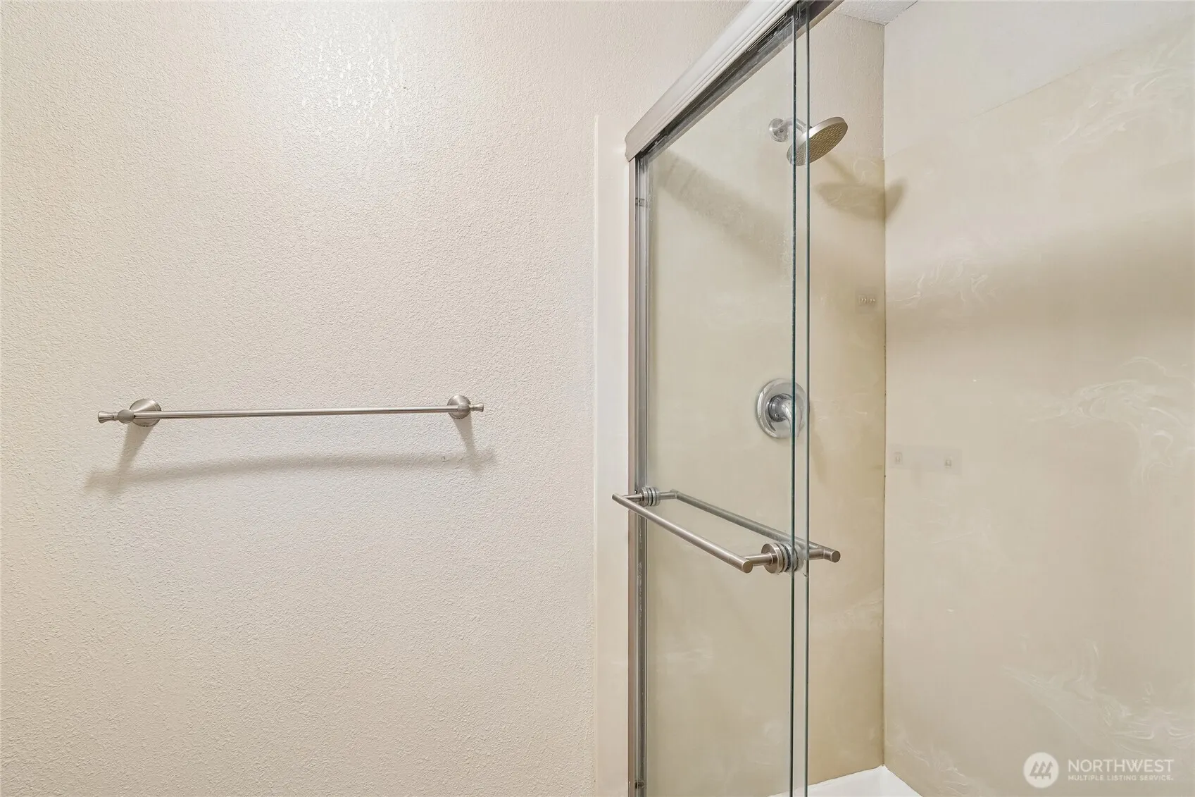 11641 NE 95th Street , Kirkland, WA 98033