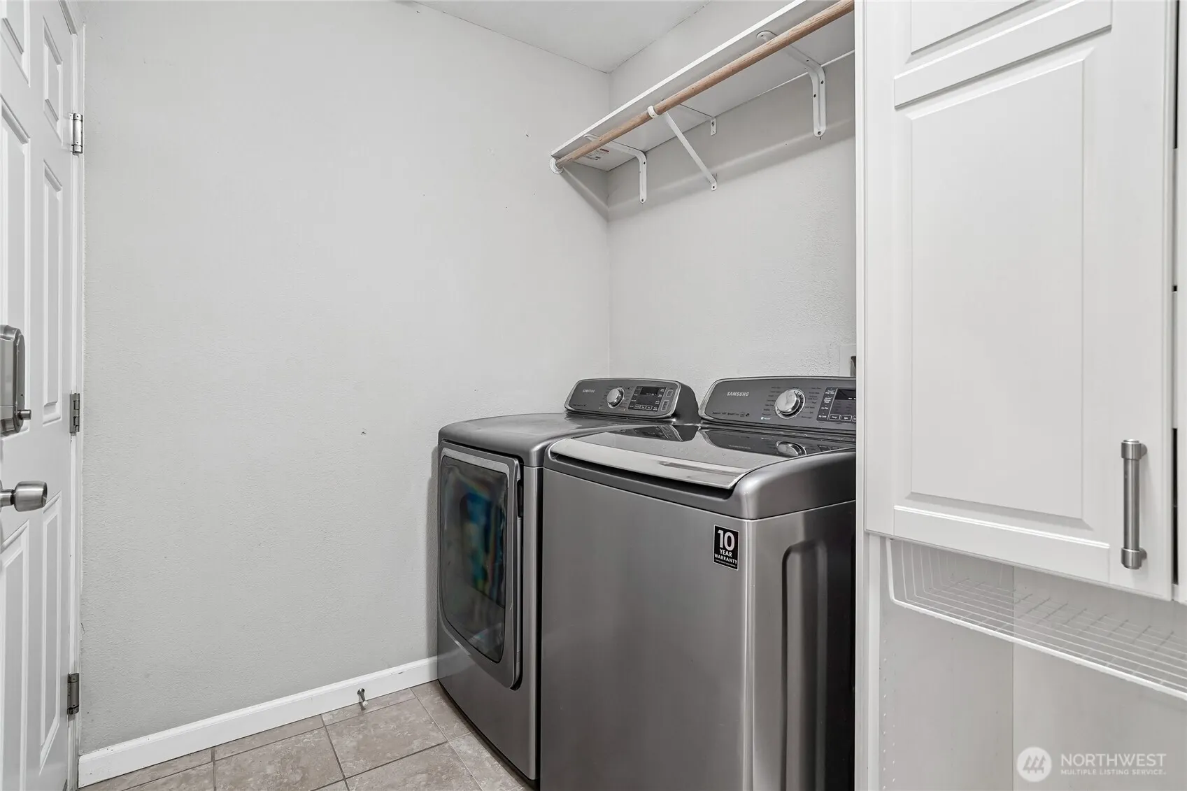11641 NE 95th Street , Kirkland, WA 98033