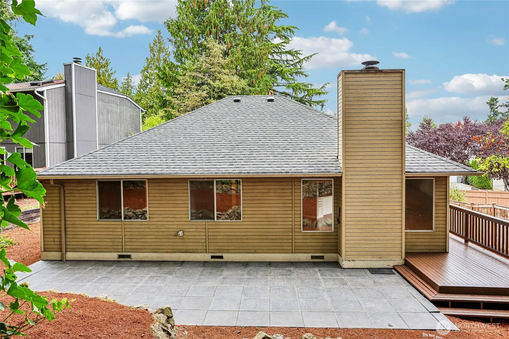 11641 NE 95th Street , Kirkland, WA 98033