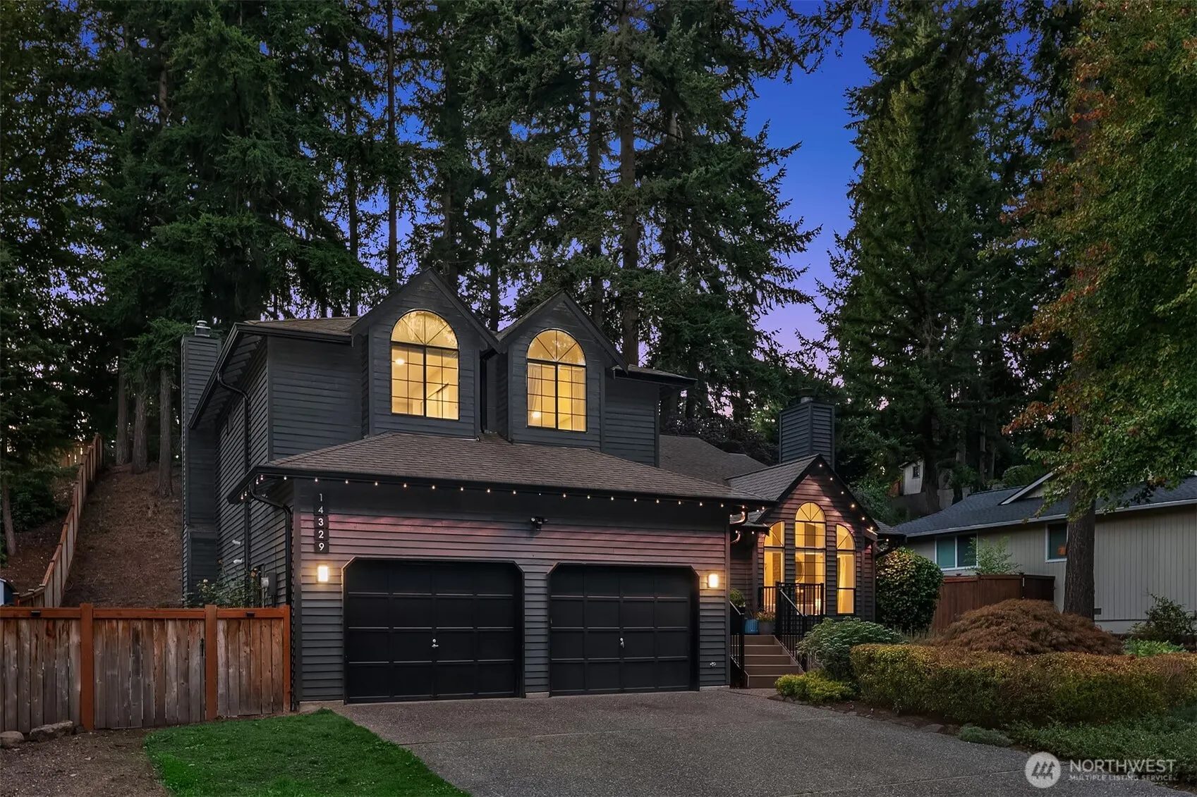 14329 166 Place SE, Renton, WA 98059