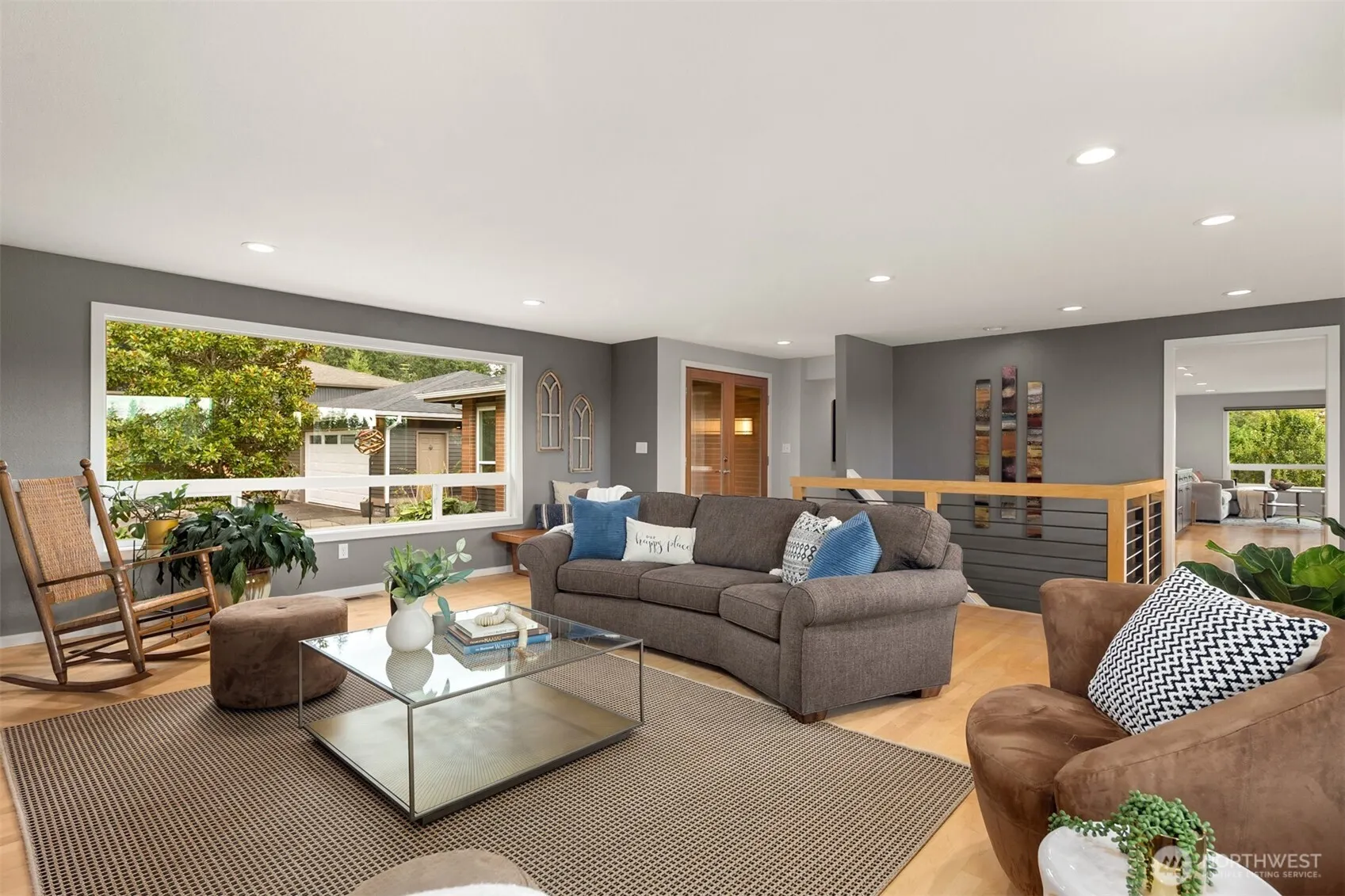 14350 160th Place NE, Woodinville, WA 98072