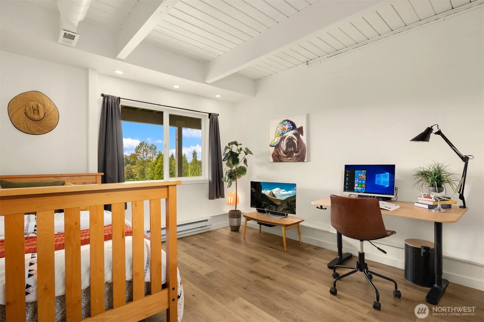 14350 160th Place NE, Woodinville, WA 98072