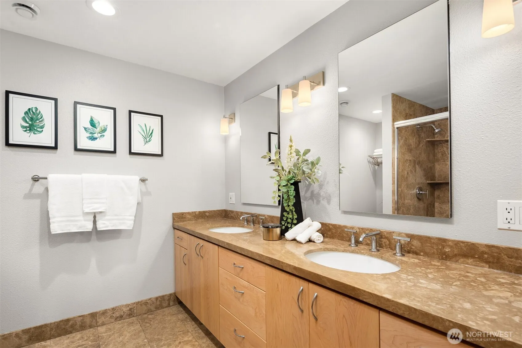 14350 160th Place NE, Woodinville, WA 98072
