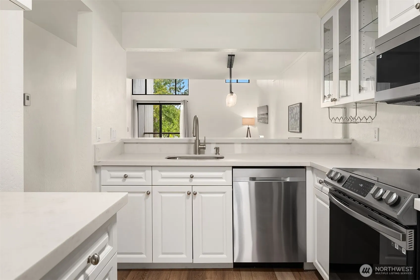 6582 137th Avenue NE #414, Redmond, WA 98052