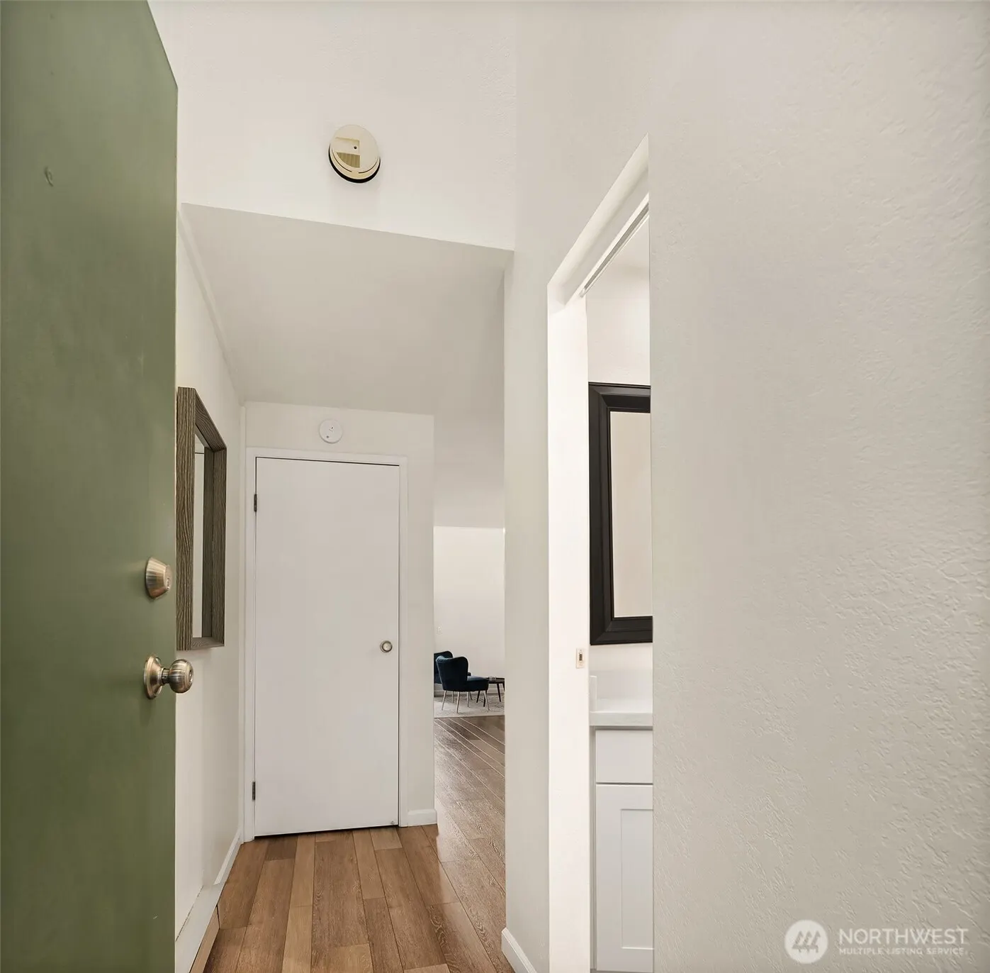 6582 137th Avenue NE #414, Redmond, WA 98052