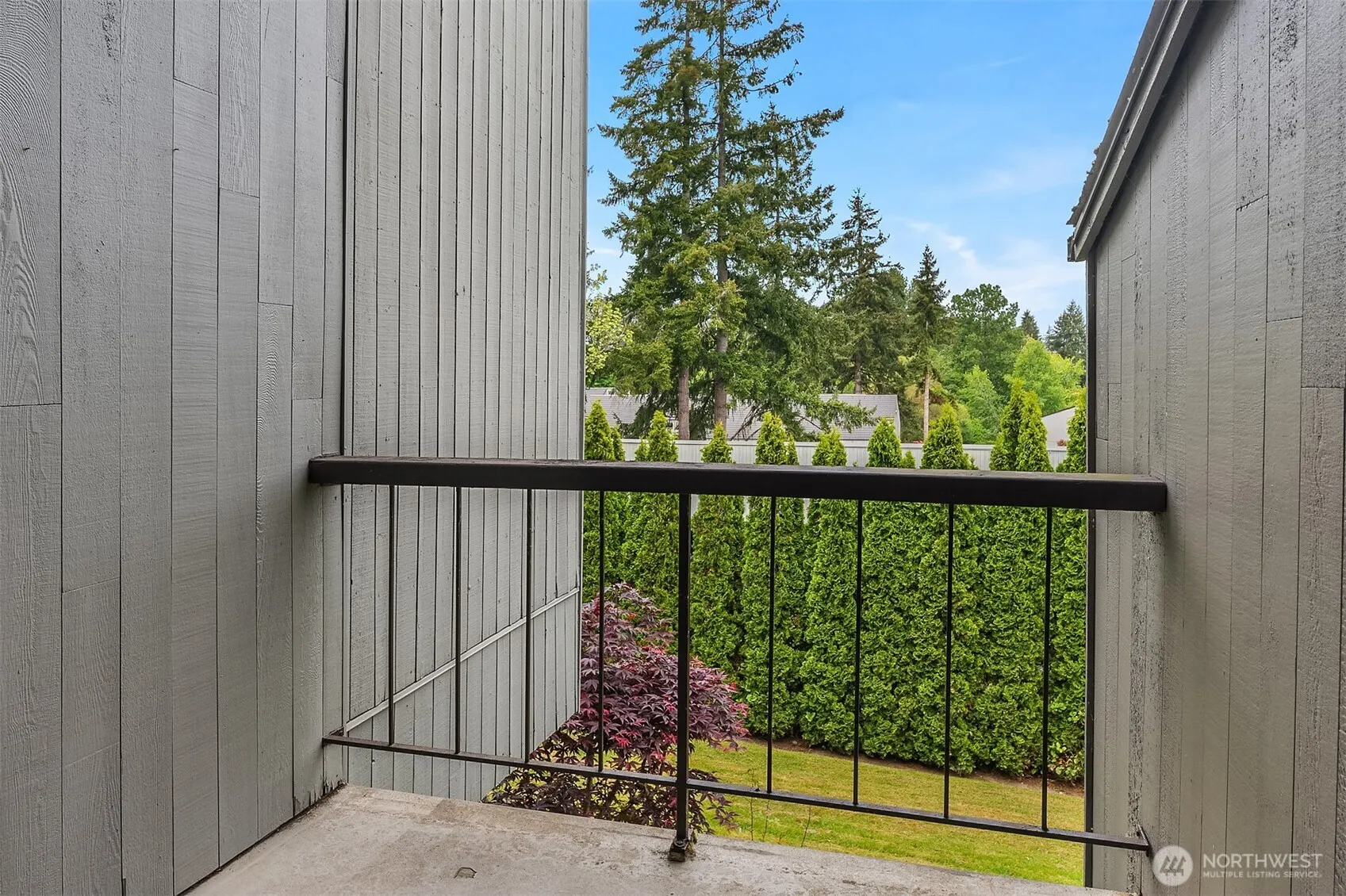 6582 137th Avenue NE #414, Redmond, WA 98052