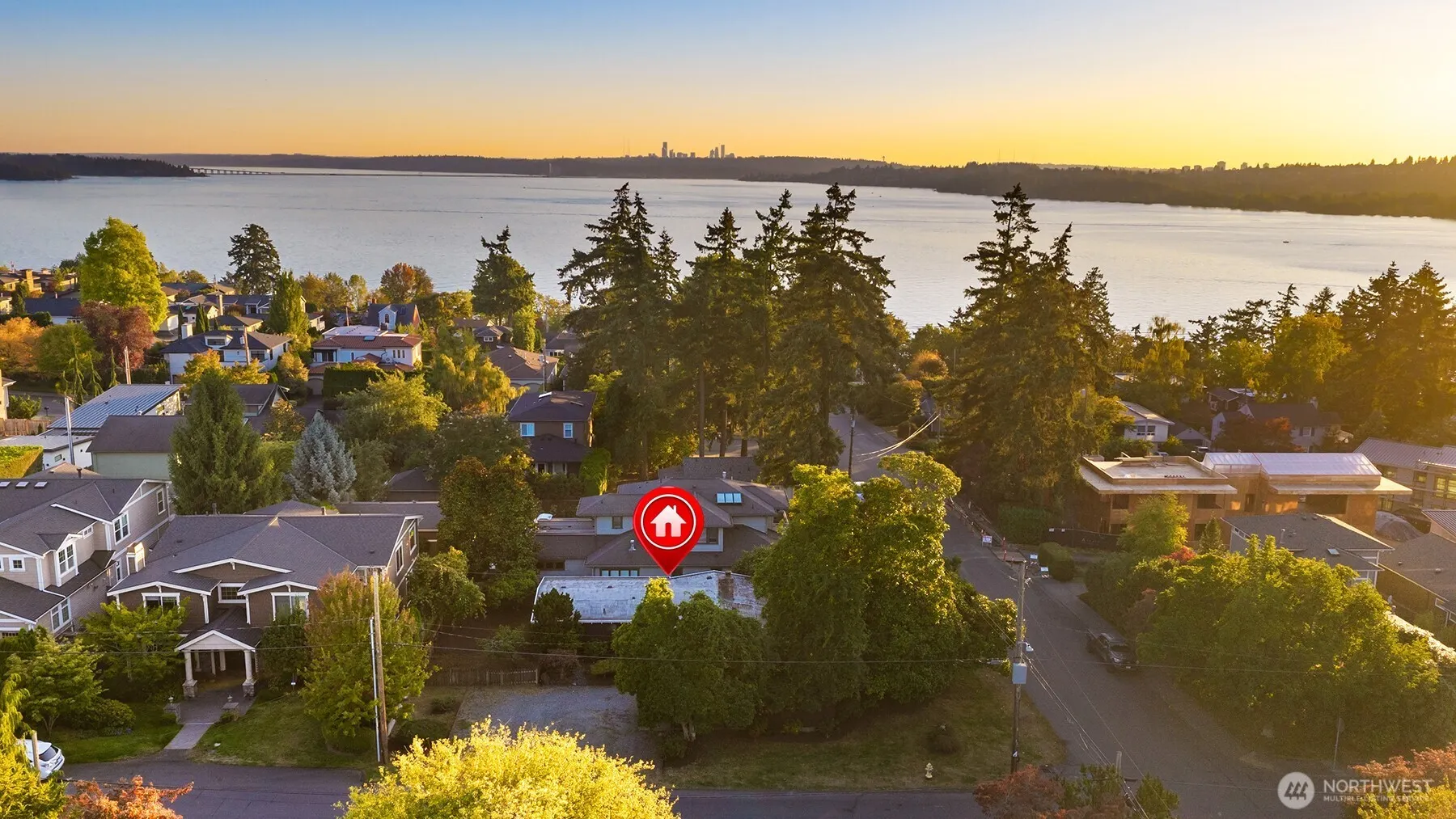 1250 6th Street W, Kirkland, WA 98033