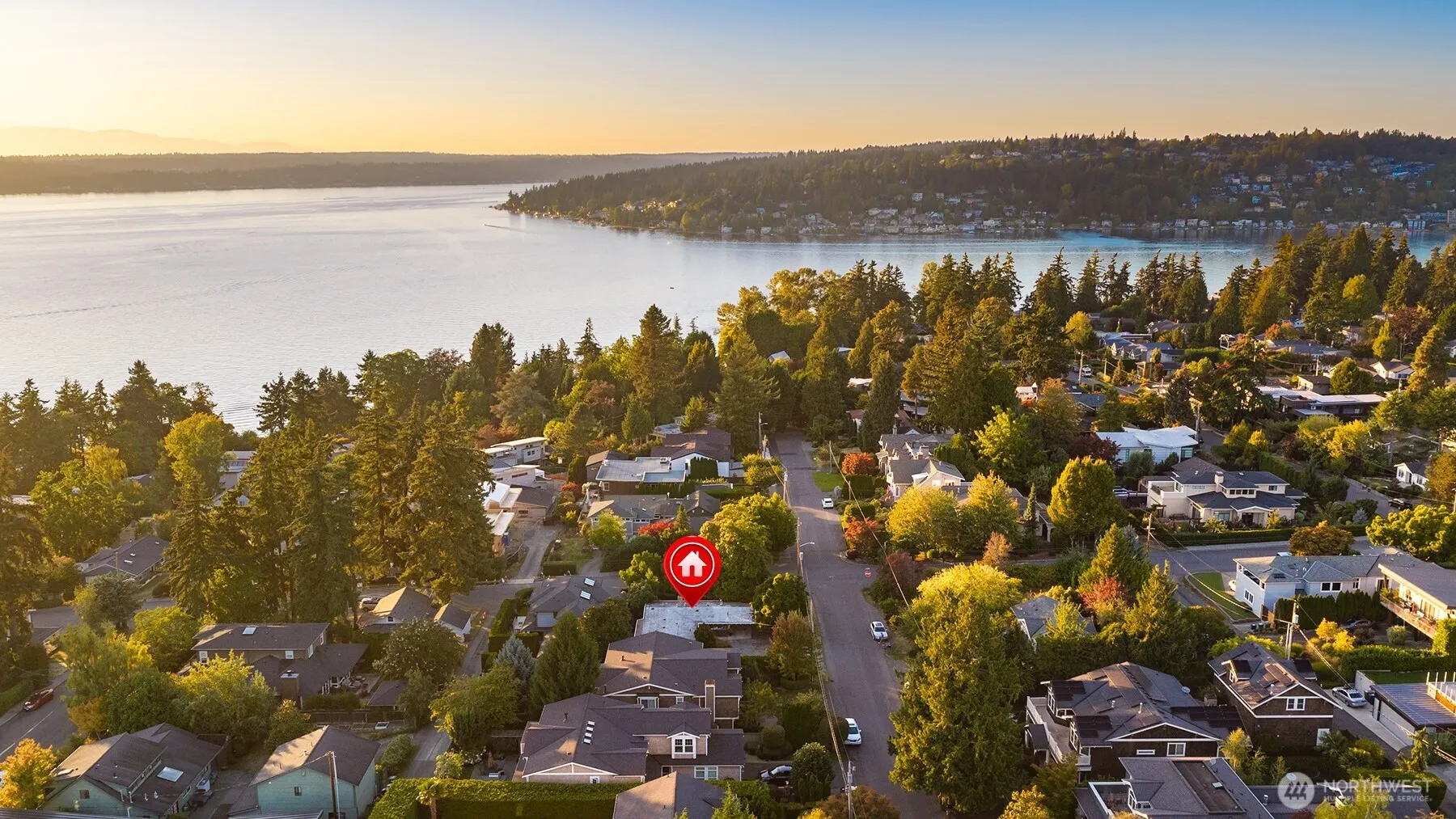 1250 6th Street W, Kirkland, WA 98033