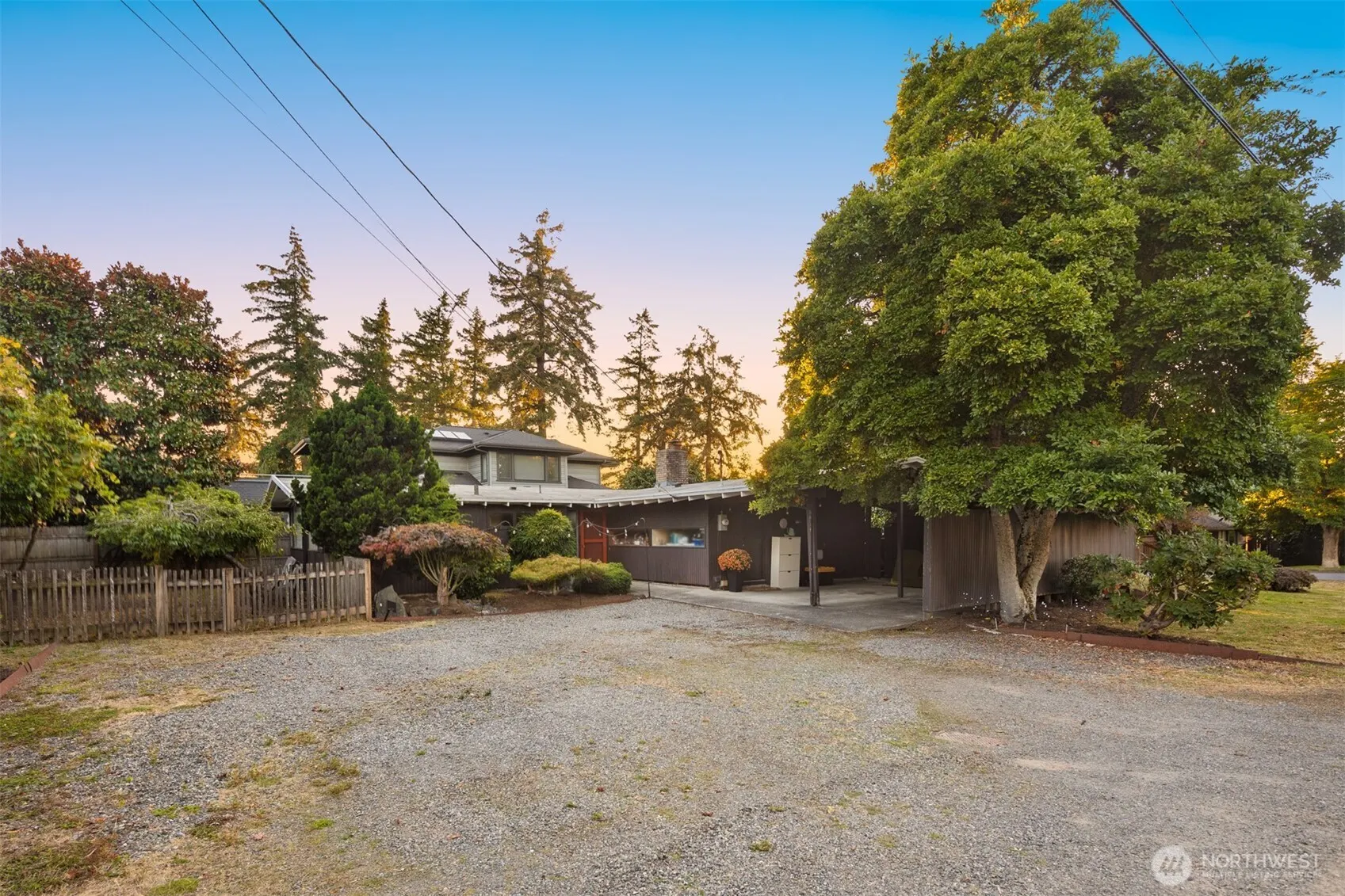 1250 6th Street W, Kirkland, WA 98033