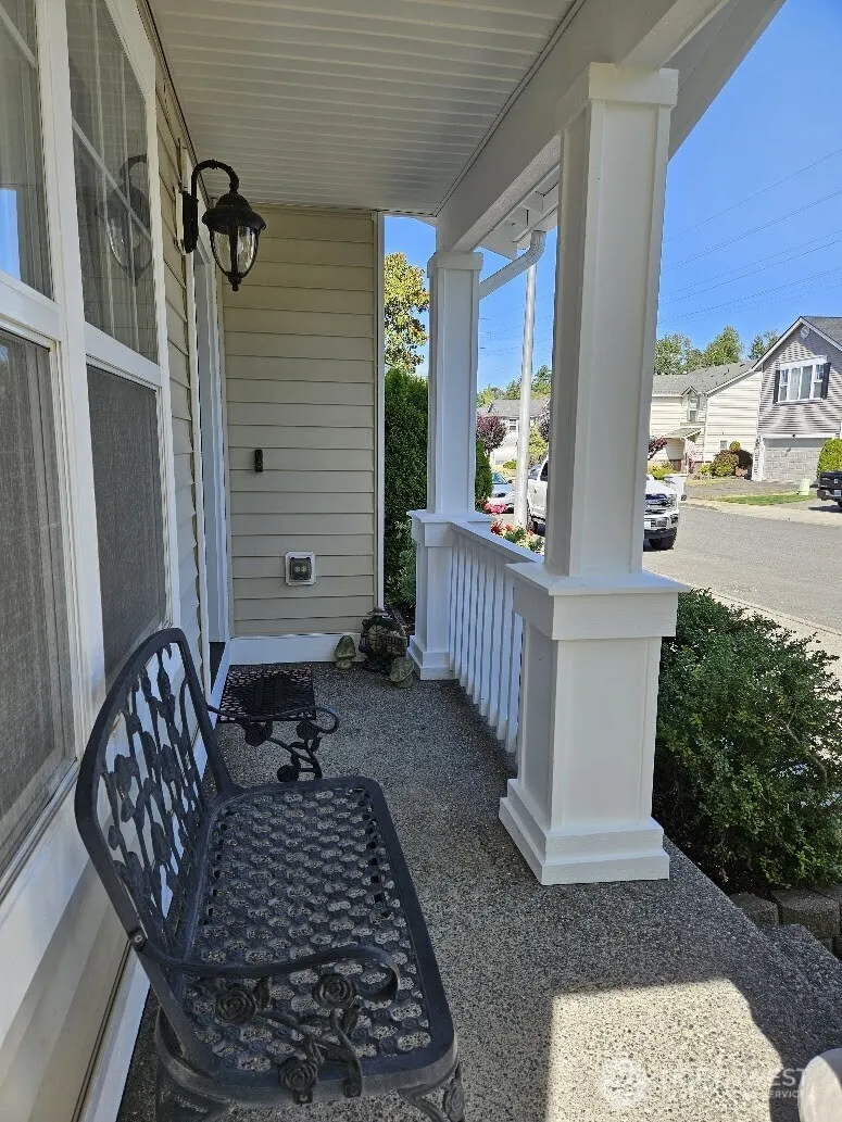 201 Glennwood Place SE, Renton, WA 98056