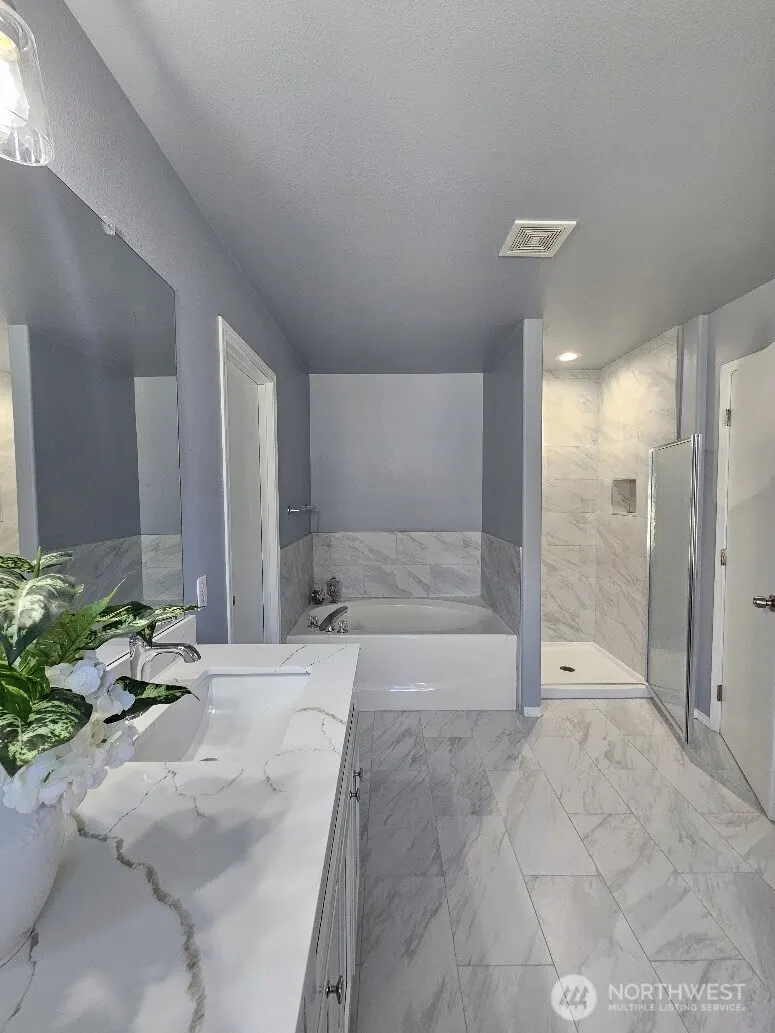 201 Glennwood Place SE, Renton, WA 98056
