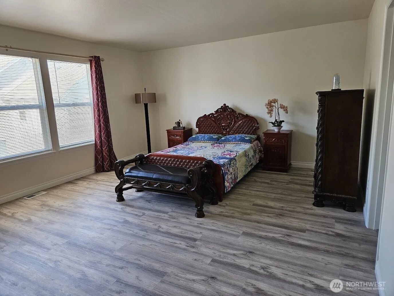 201 Glennwood Place SE, Renton, WA 98056