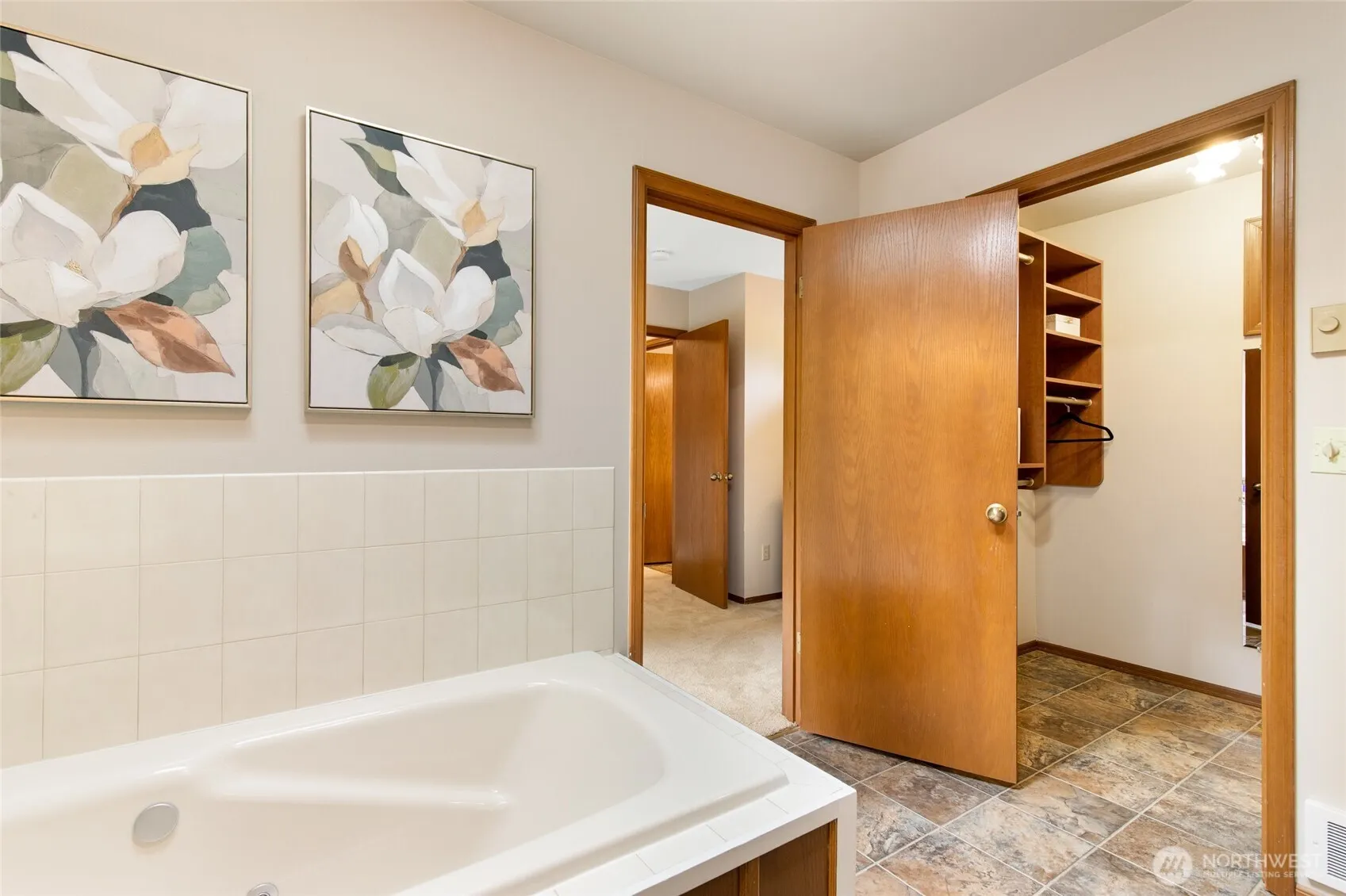 2636 242nd Place SE, Bothell, WA 98021