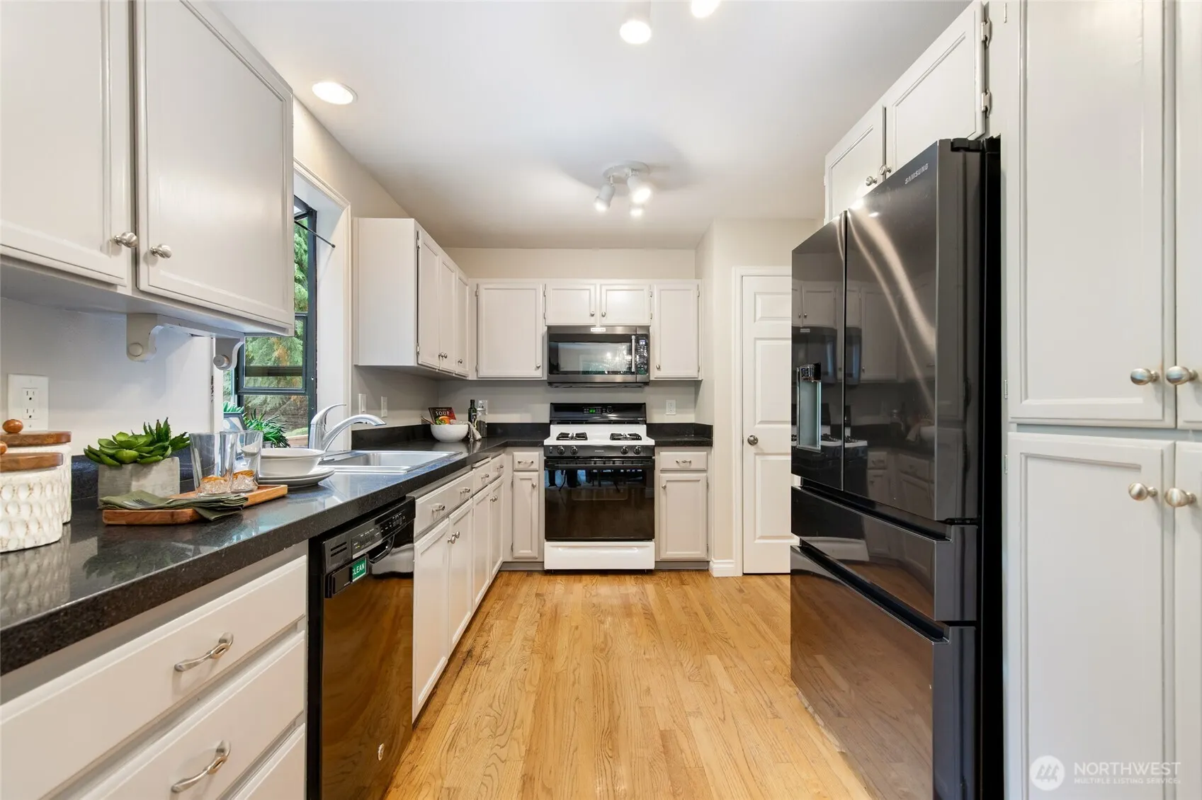 2636 242nd Place SE, Bothell, WA 98021
