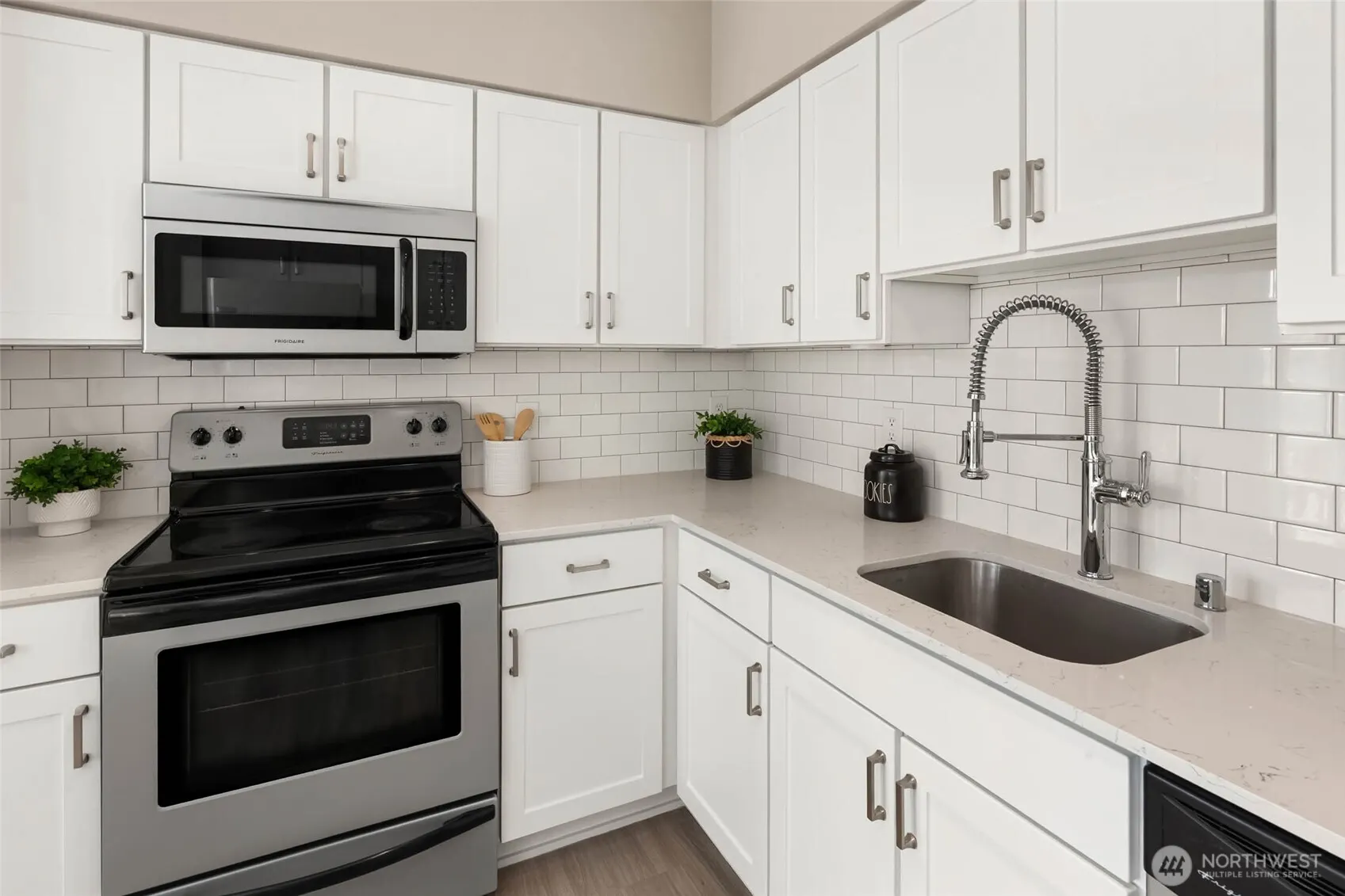 11415 Slater Avenue NE #306, Kirkland, WA 98033